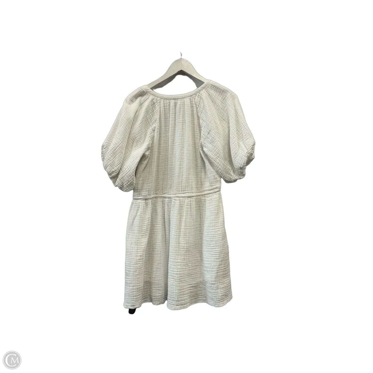 Dress Casual Short By Old Navy In White, Size: M