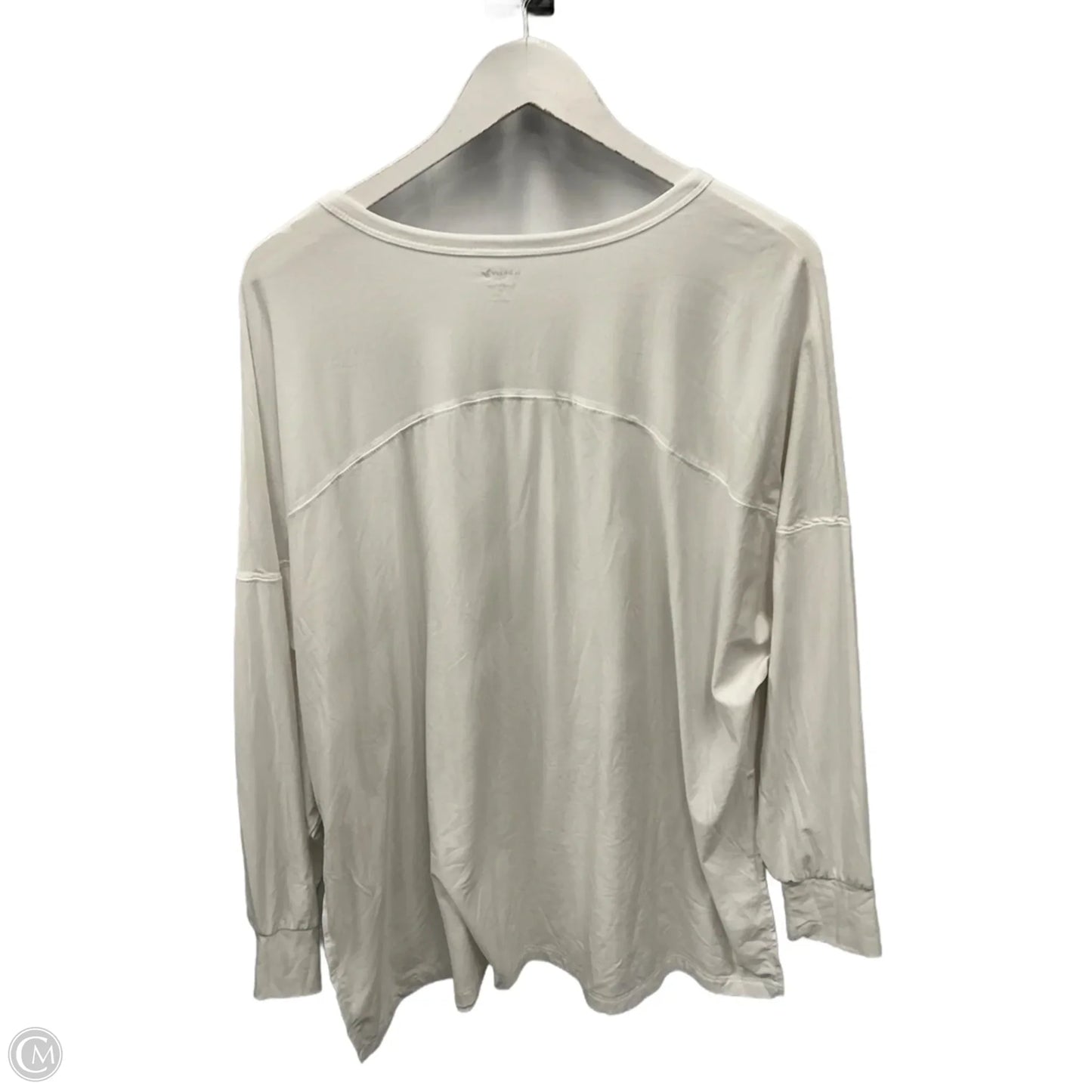 Athletic Top Long Sleeve Collar By Old Navy In White, Size: Xl