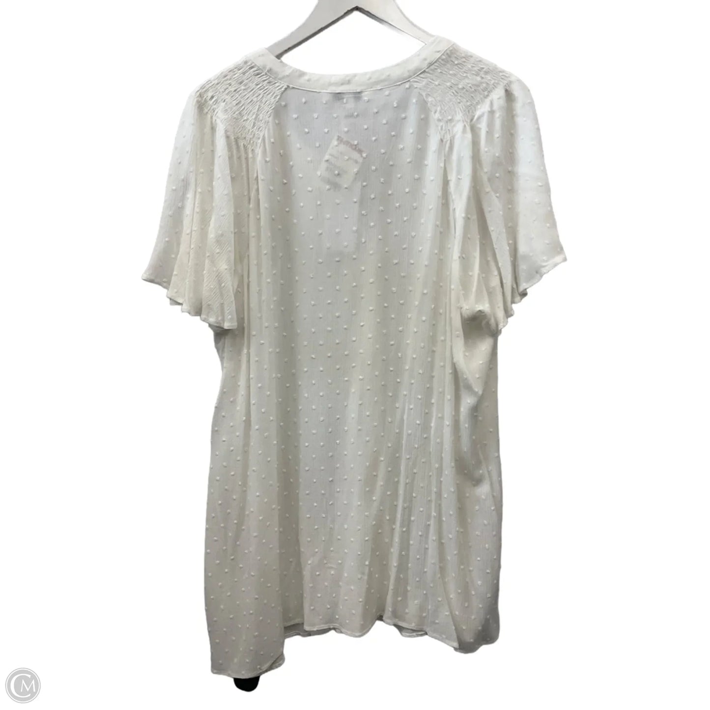 Top Short Sleeve By Rose And Olive In Cream, Size: 2x