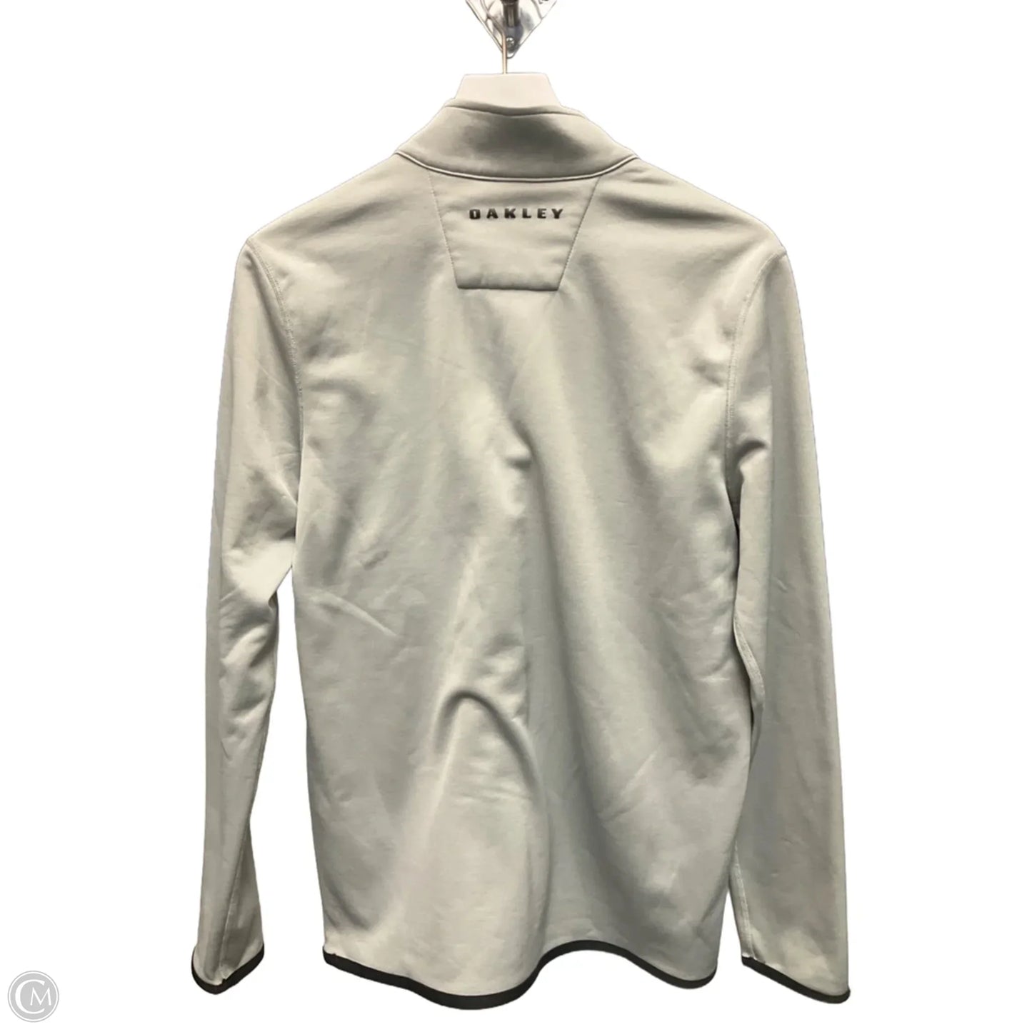 Athletic Top Long Sleeve Crewneck By Oakley In Grey, Size: Xs