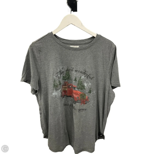 Top Short Sleeve By Maurices In Grey, Size: 1x