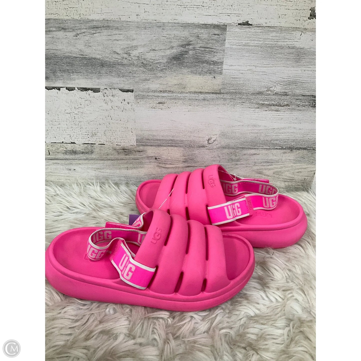 Sandals Designer By Ugg In Pink, Size: 11