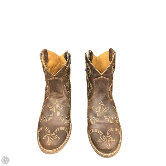 Boots Western By Cmc In Brown, Size: 9