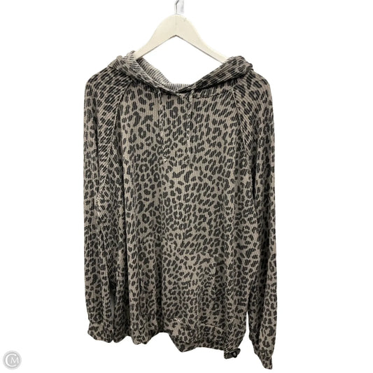 Top Long Sleeve By Heimish Usa In Animal Print, Size: 2x