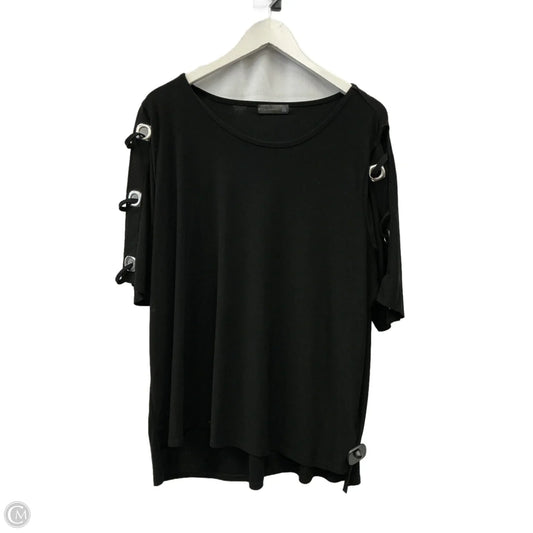 Top Short Sleeve By Clothes Mentor In Black, Size: 2x