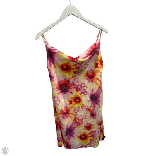 Dress Casual Short By Urban Outfitters In Multi-colored, Size: L