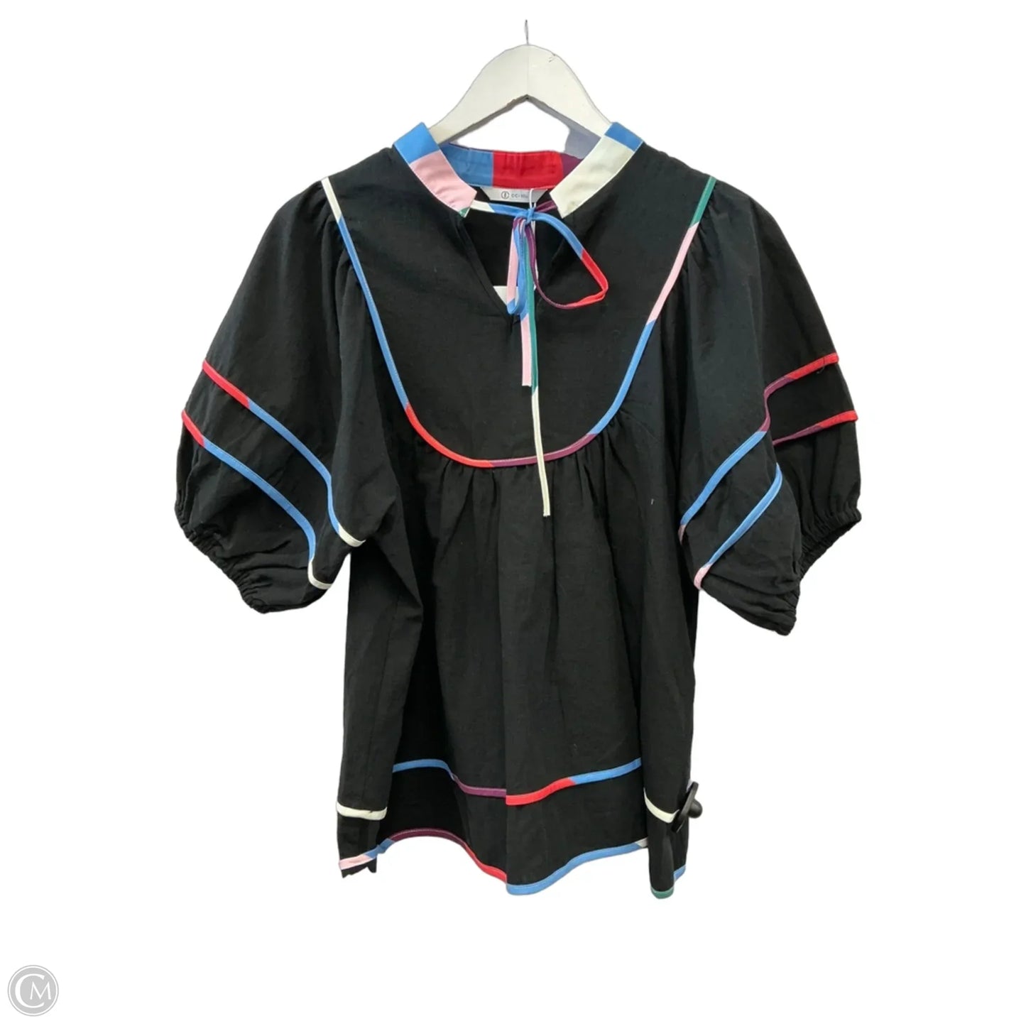Top Short Sleeve By Clothes Mentor In Black, Size: S