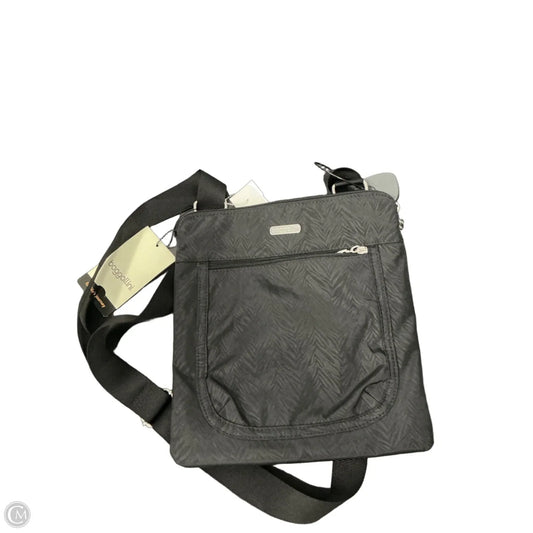 Crossbody By Baggallini, Size: Medium