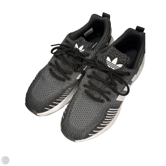 Shoes Athletic By Adidas In Black & White, Size: 9.5