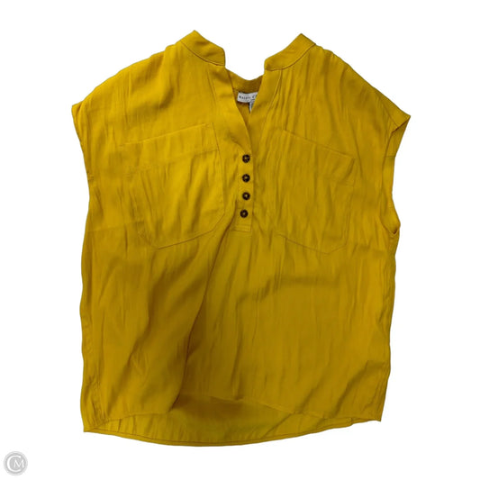 Top Short Sleeve By Maison Damelie In Yellow, Size: S
