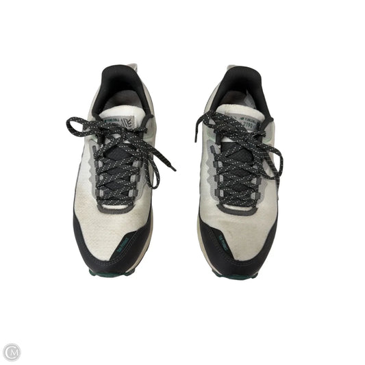 Shoes Athletic By New Balance In Multi-colored, Size: 7.5