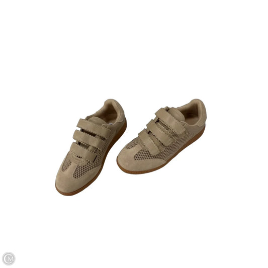 Shoes Sneakers By Steve Madden In Brown, Size: 7