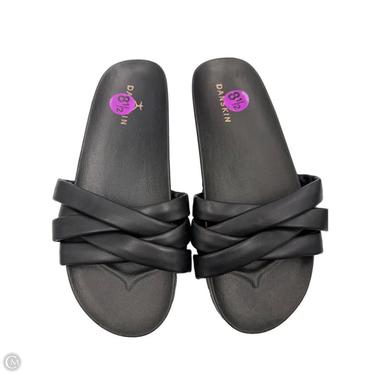 Sandals Flats By Danskin In Black, Size: 8.5