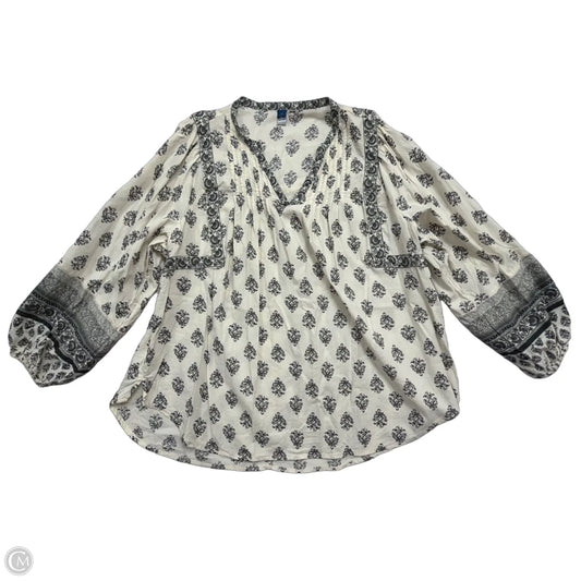 Top Long Sleeve By Old Navy In Cream & Grey, Size: Xl