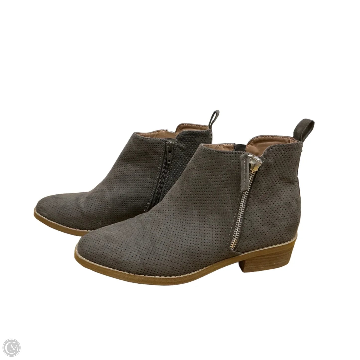 Boots Ankle Flats By Universal Thread In Brown, Size: 7