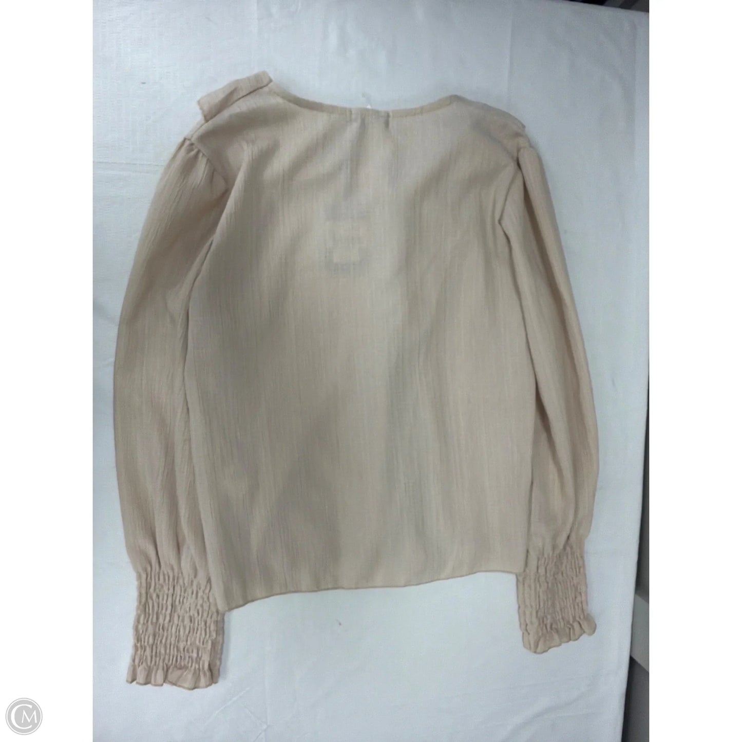 Top Long Sleeve By Clothes Mentor In Tan, Size: M
