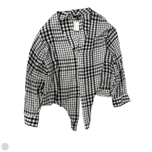 Top Long Sleeve By Express In Black & White, Size: M
