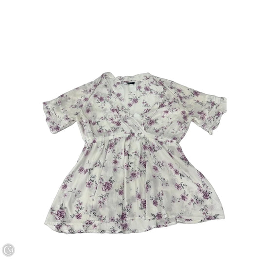 Top Short Sleeve By Torrid In Floral Print, Size: 1x