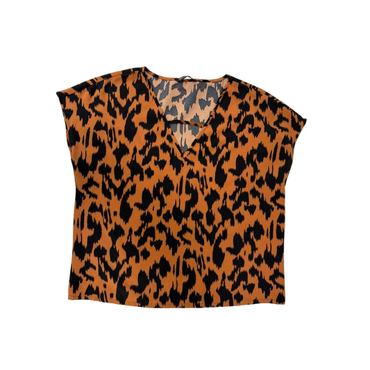 Top Short Sleeve By Shein In Black & Brown, Size: L