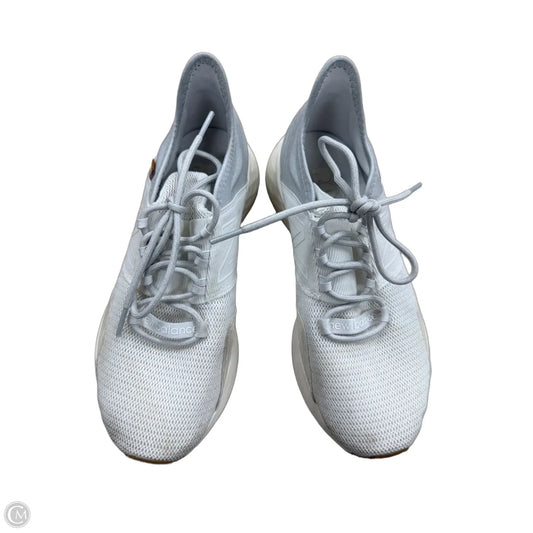 Shoes Athletic By New Balance In Cream, Size: 8