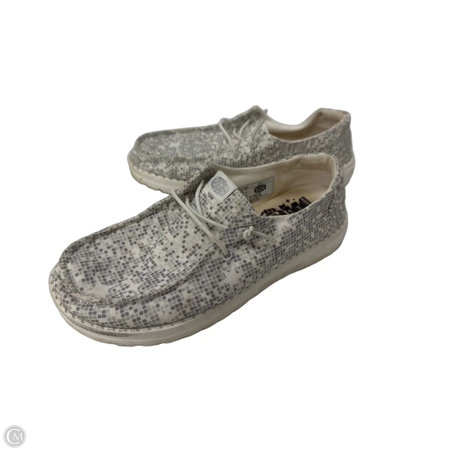Shoes Flats By Hey Dude In Grey, Size: 6