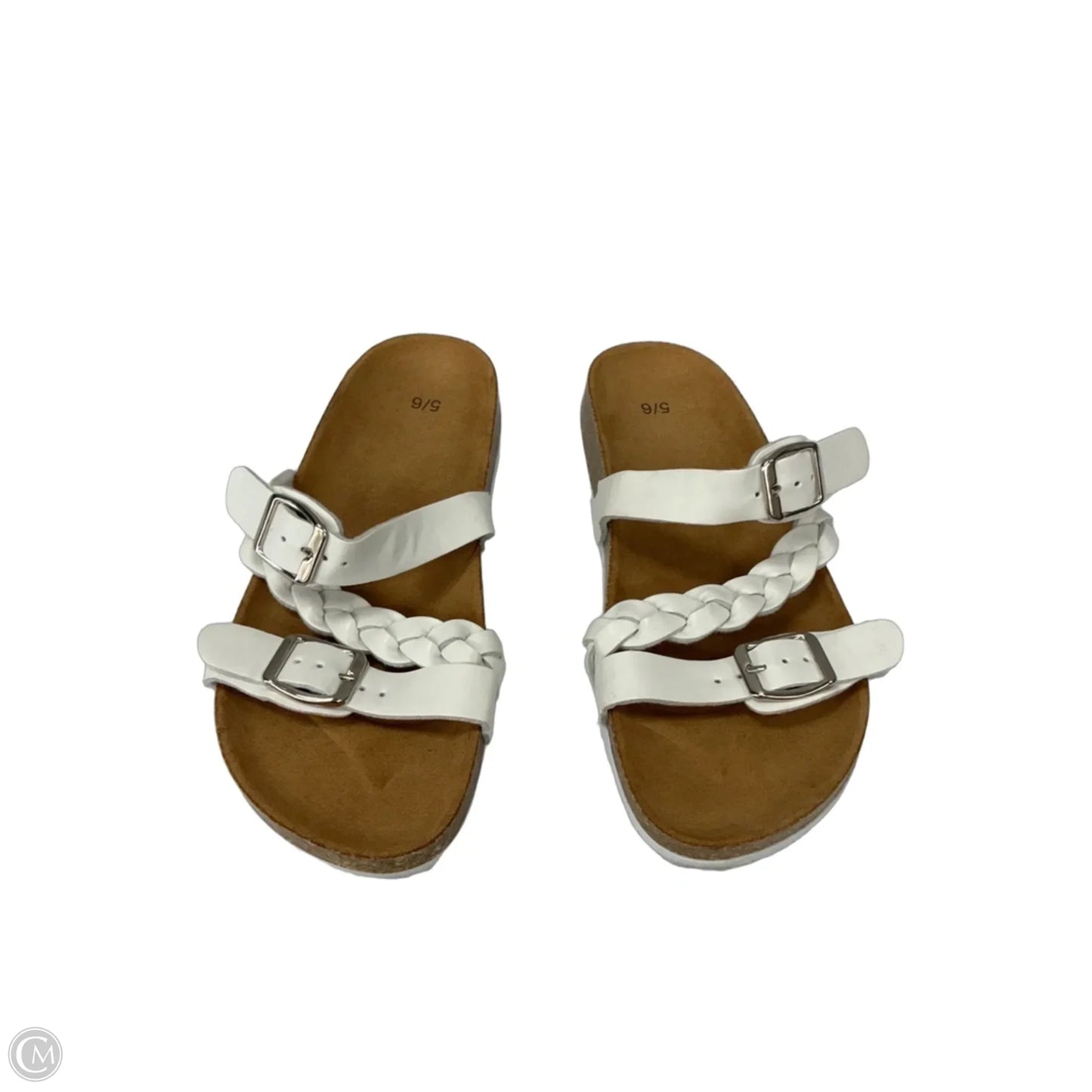 Sandals Flats By Clothes Mentor In White, Size: 5.5