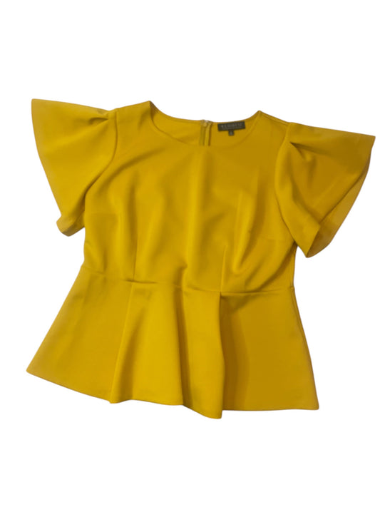 Top Short Sleeve Basic By Eloquii In Yellow, Size: 18