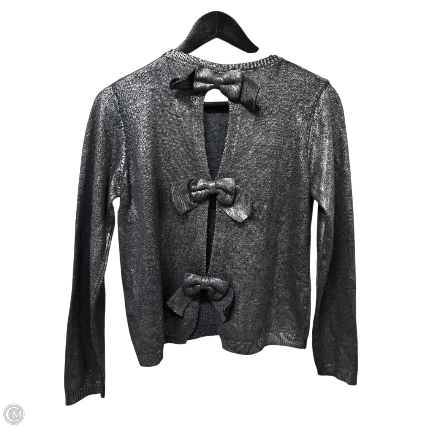 Top Long Sleeve Basic By Clothes Mentor In Silver, Size: S