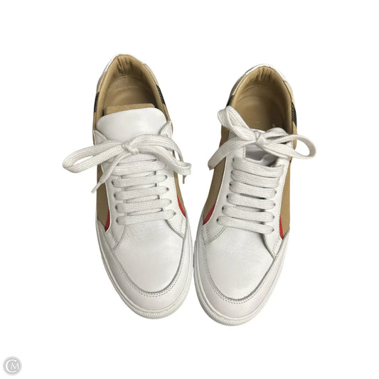 Shoes Luxury Designer By Burberry In Plaid Pattern