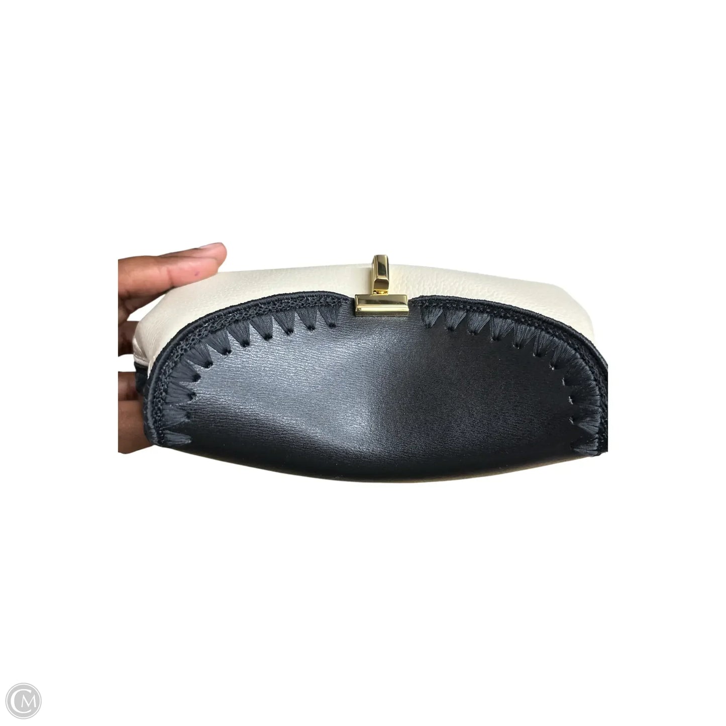 Clutch Leather By Clothes Mentor, Size: Small