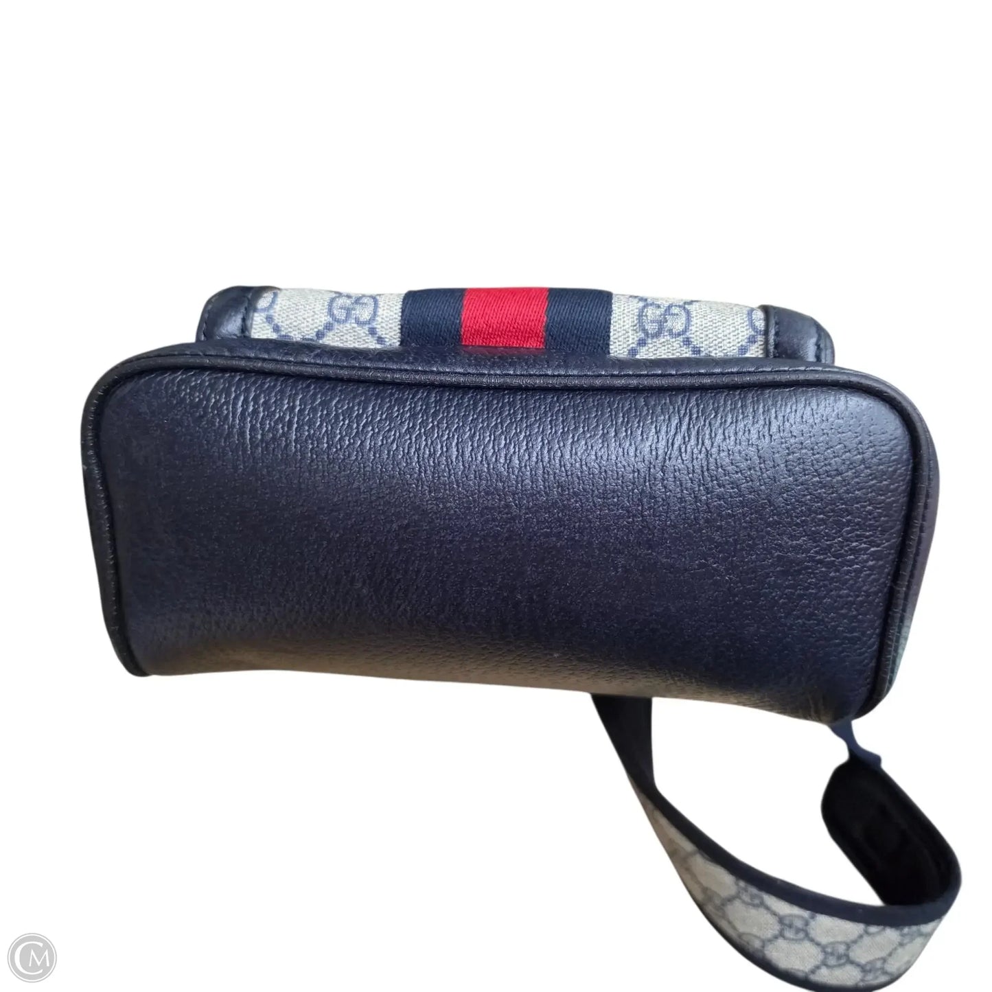 Handbag Luxury Designer By Gucci, Size: Medium