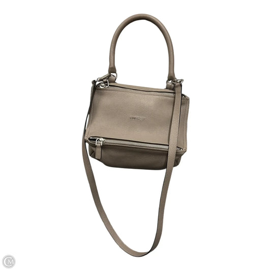 Handbag Luxury Designer By Givenchy, Size: Medium