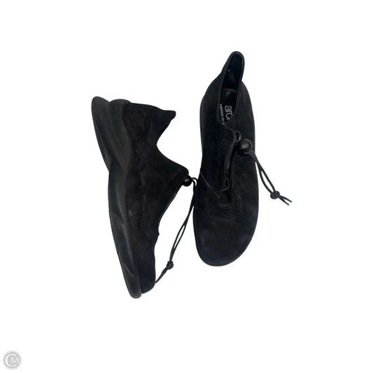 Shoes Flats By Clothes Mentor In Black, Size: 9