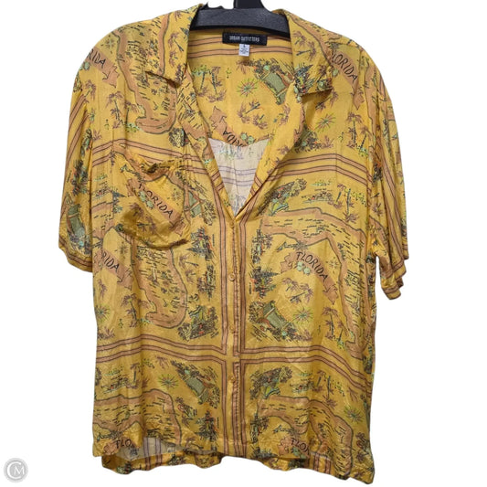 Top Short Sleeve Basic By Urban Outfitters In Yellow, Size: L