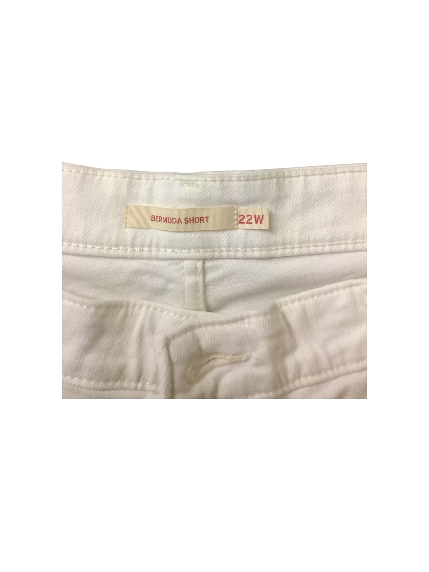White Denim Shorts Levis, Size 22w