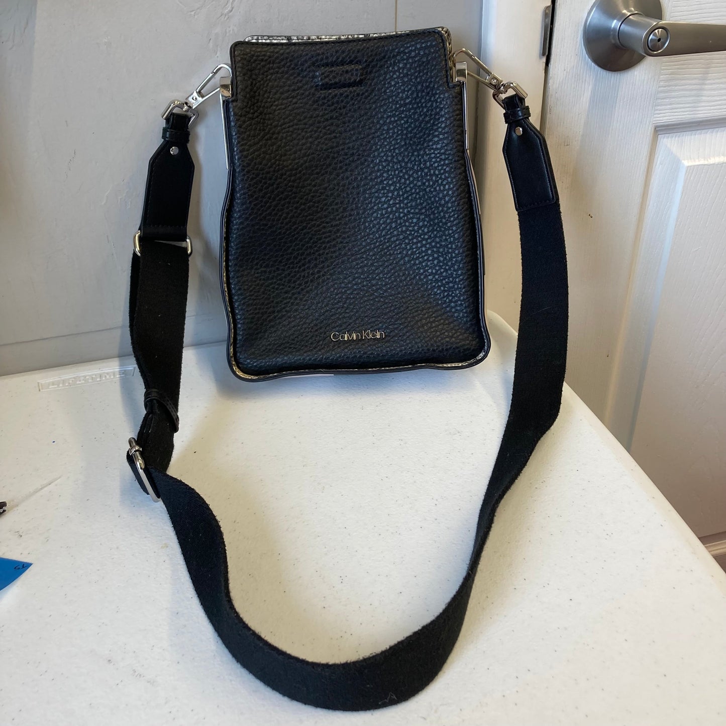 Crossbody Leather By Calvin Klein In Animal Print, Size:Small