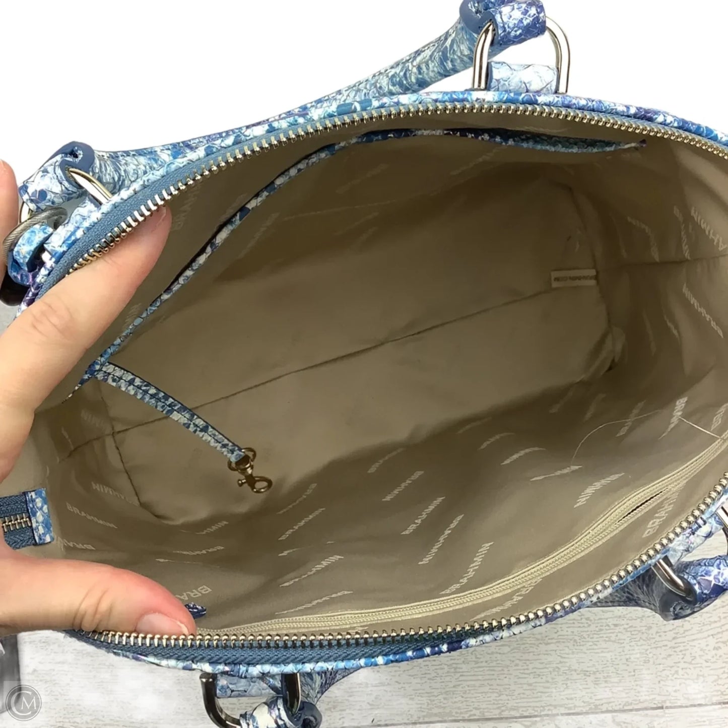 Handbag Designer By Brahmin, Size: Medium