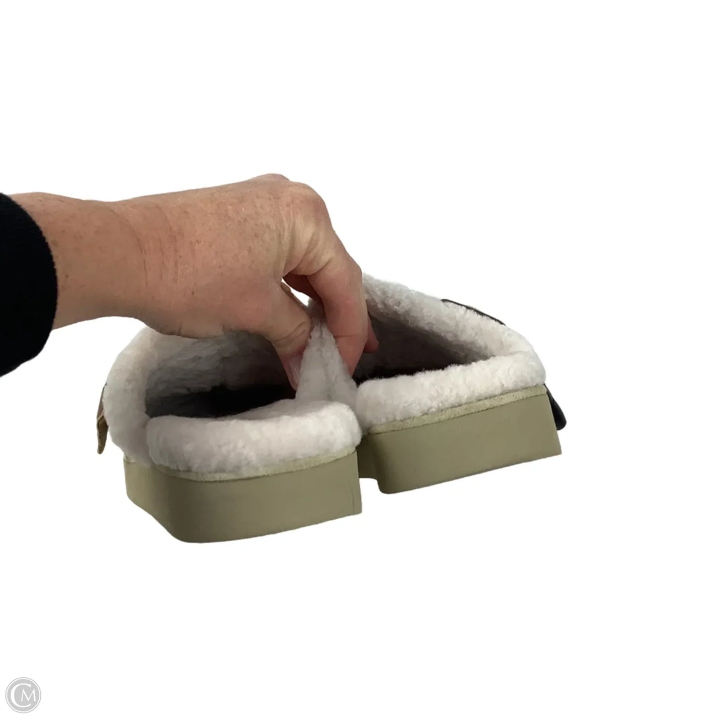 Shoes Flats By Vince In Taupe, Size: 6