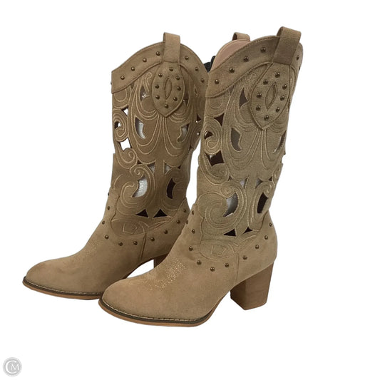 Boots Western By Clothes Mentor In Tan, Size: 6.5
