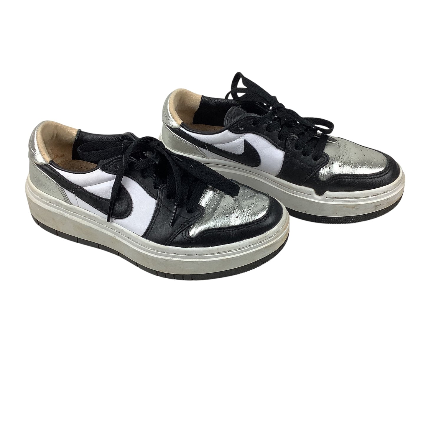 Shoes Sneakers By Nike In Silver, Size: 6.5