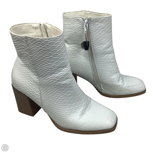 Boots Ankle Heels By Altard State In White, Size: 10