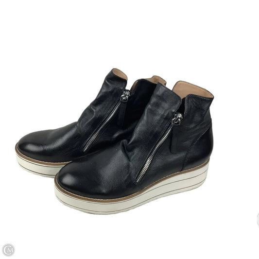 Boots Ankle Heels By Cmc In Black, Size: 8.5