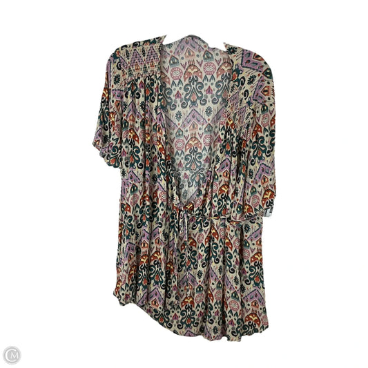 Top Short Sleeve By Torrid In Multi-colored, Size: 3x