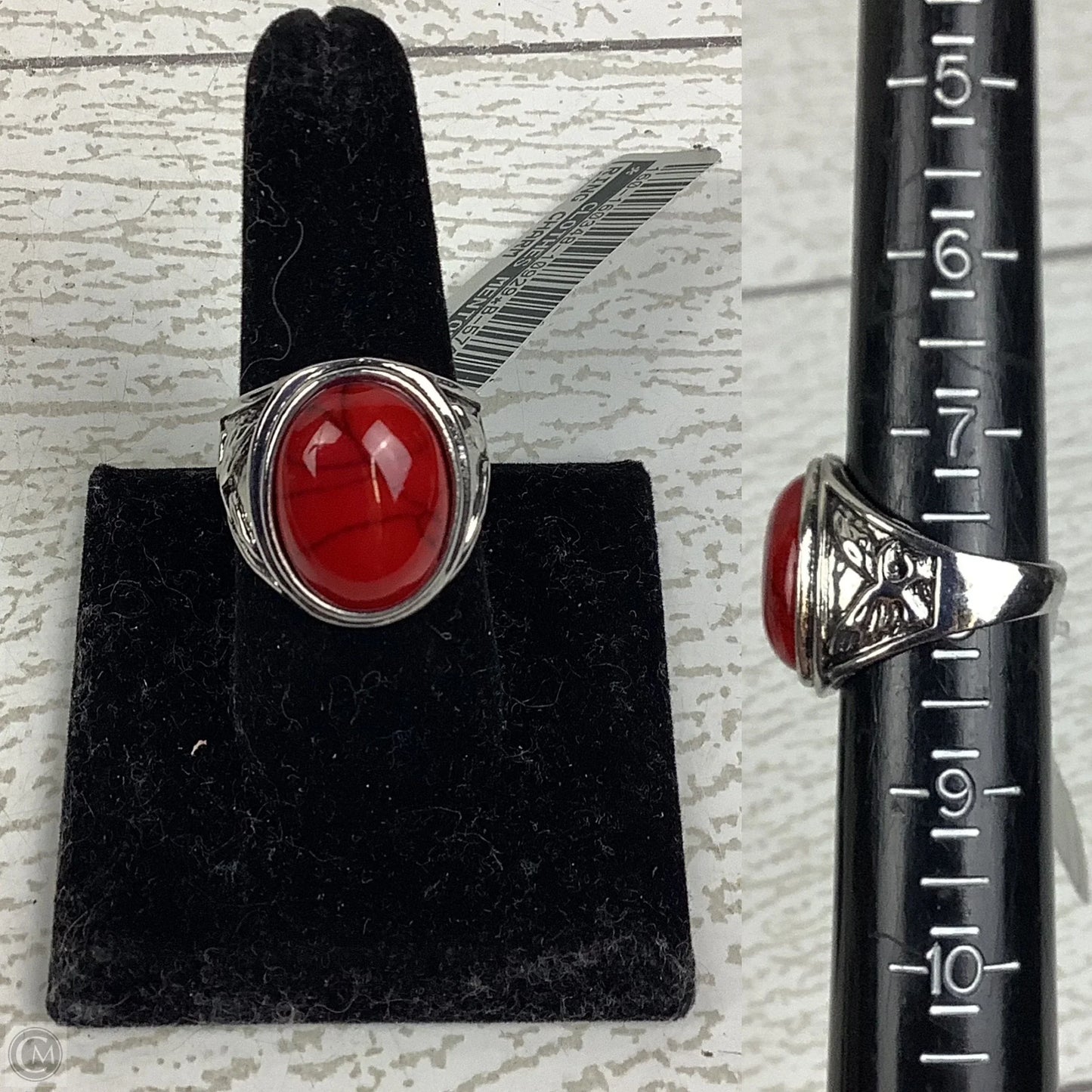 Ring Charm By Clothes Mentor Size 8