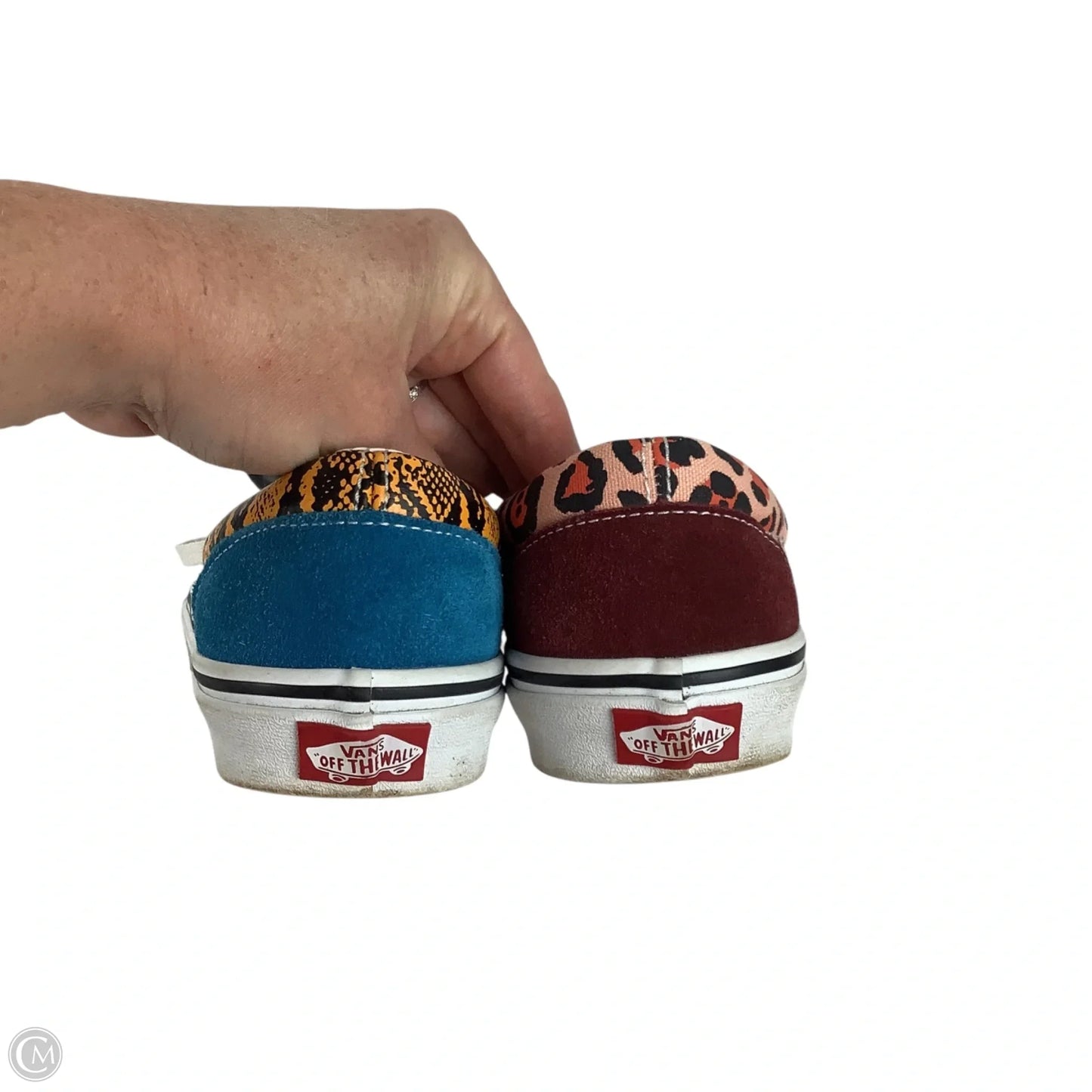 Shoes Sneakers By Vans In Multi-colored, Size: 6.5