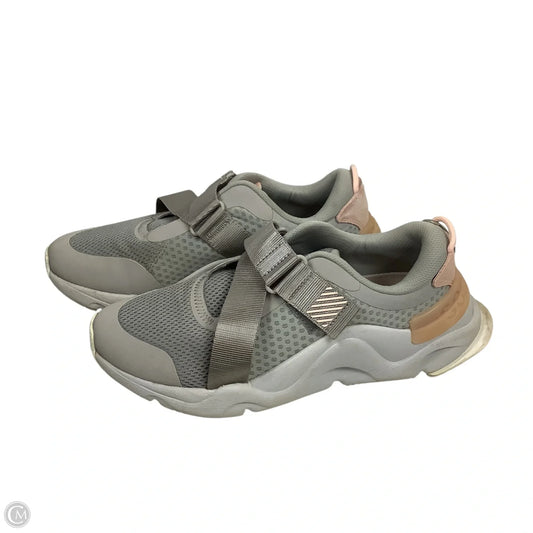 Shoes Athletic By Sorel In Grey, Size: 9
