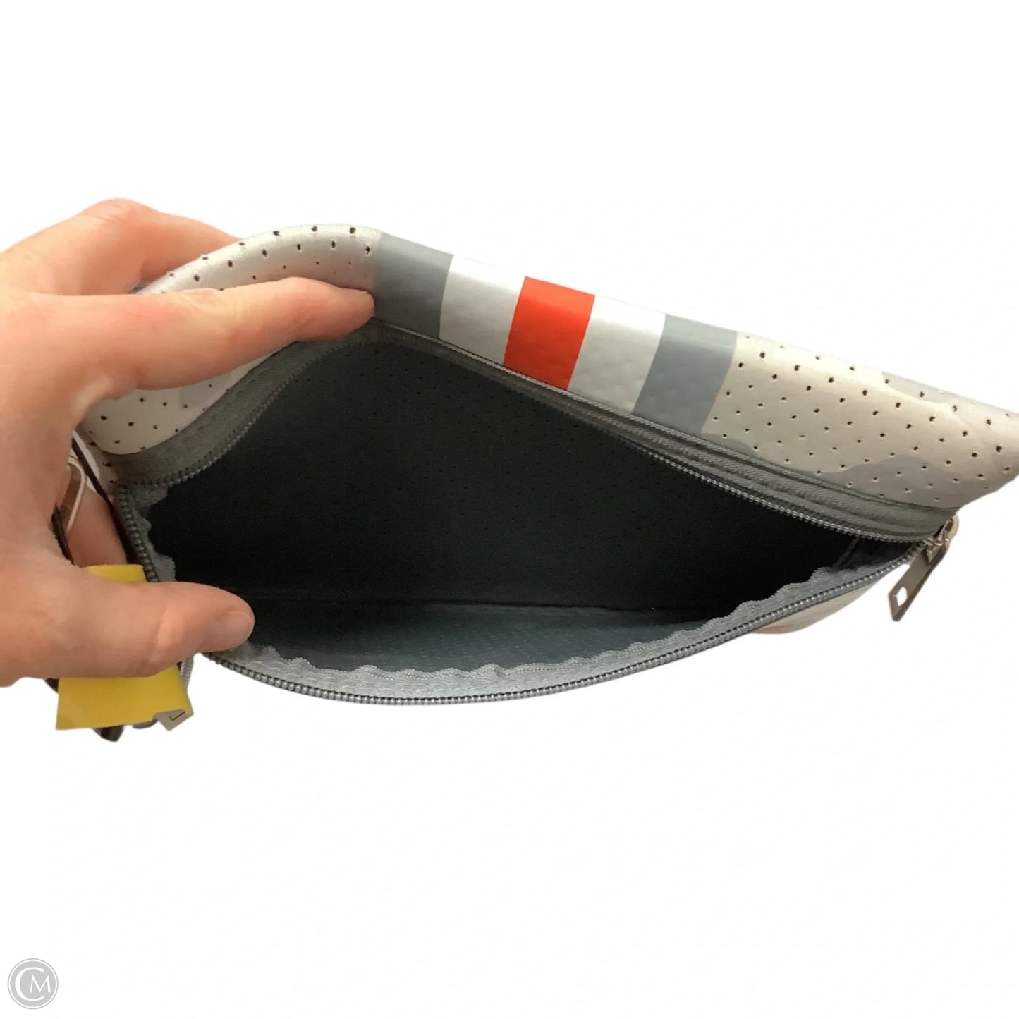 Clutch By Clothes Mentor, Size: Small