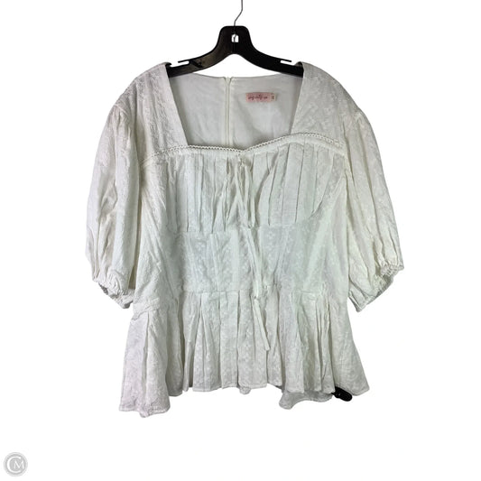 Top Short Sleeve By Clothes Mentor In White, Size: 2x