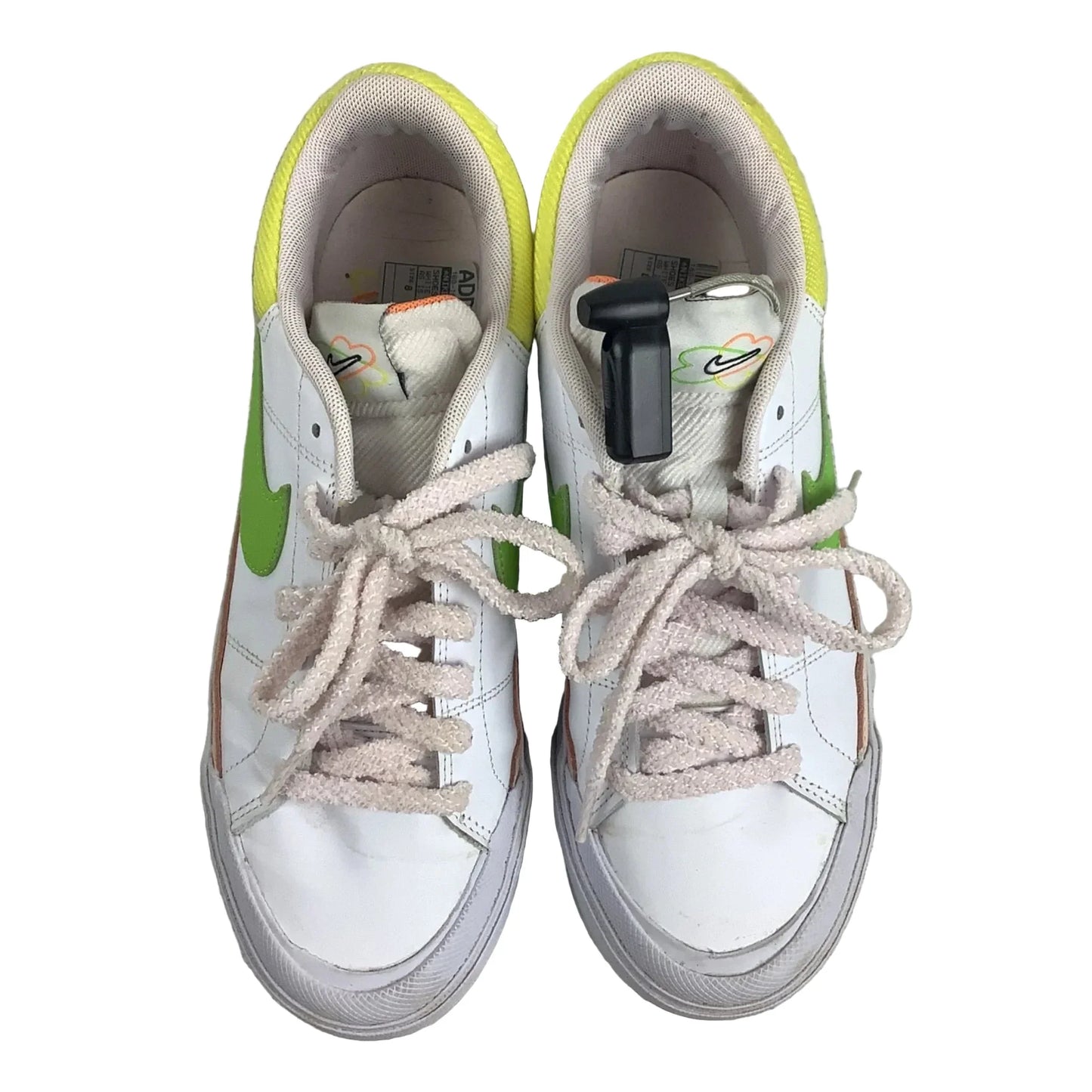 Shoes Sneakers By Nike In White, Size: 8