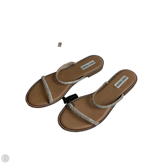 Shoes Flats By Steve Madden In Silver, Size: 10